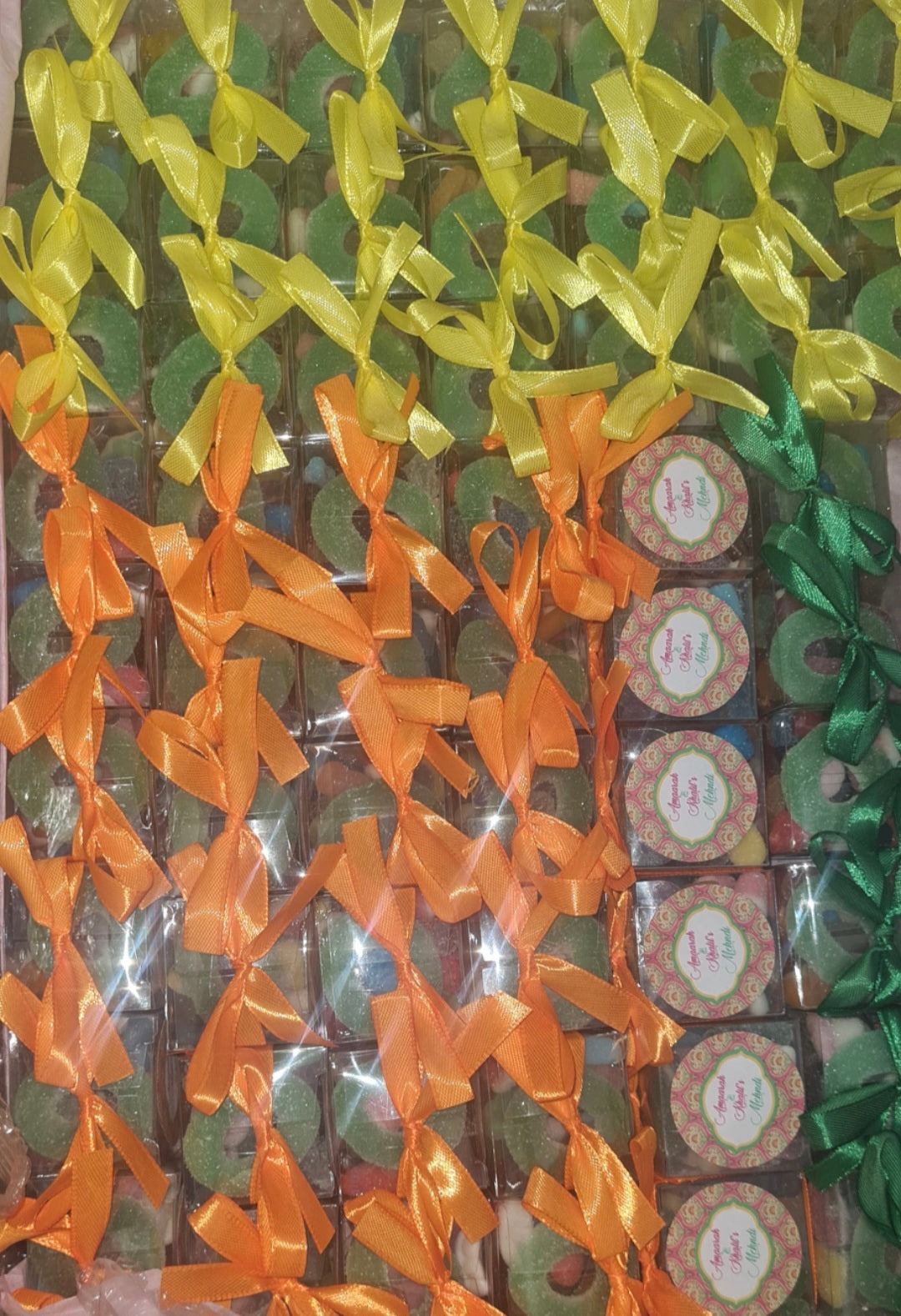 Mini favour cubes